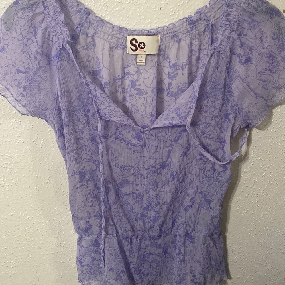 SO Blouse
Color: Light purple with flower designs
Size: Small